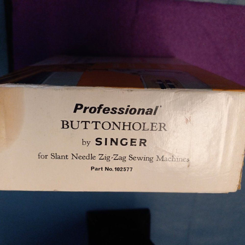 Singer Buttonholer Cottagecore Kitsch Grandmacore - Picture 6 of 8